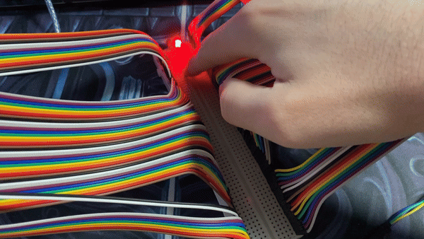 LED test running on the programmable breadboard